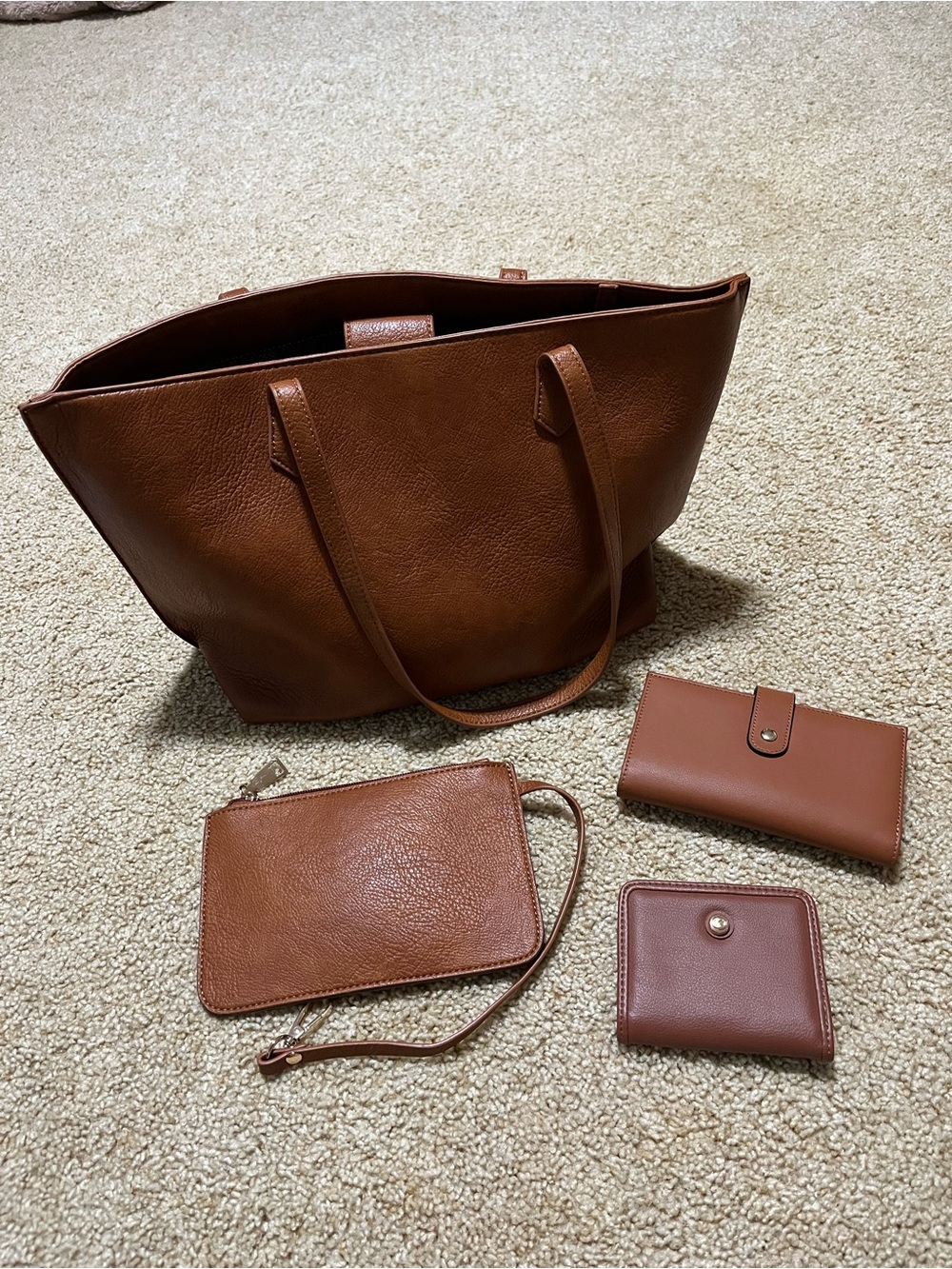 Urban Expressions Stitch Fix Millie Tote Bag Wallet Bundle Set - Camel